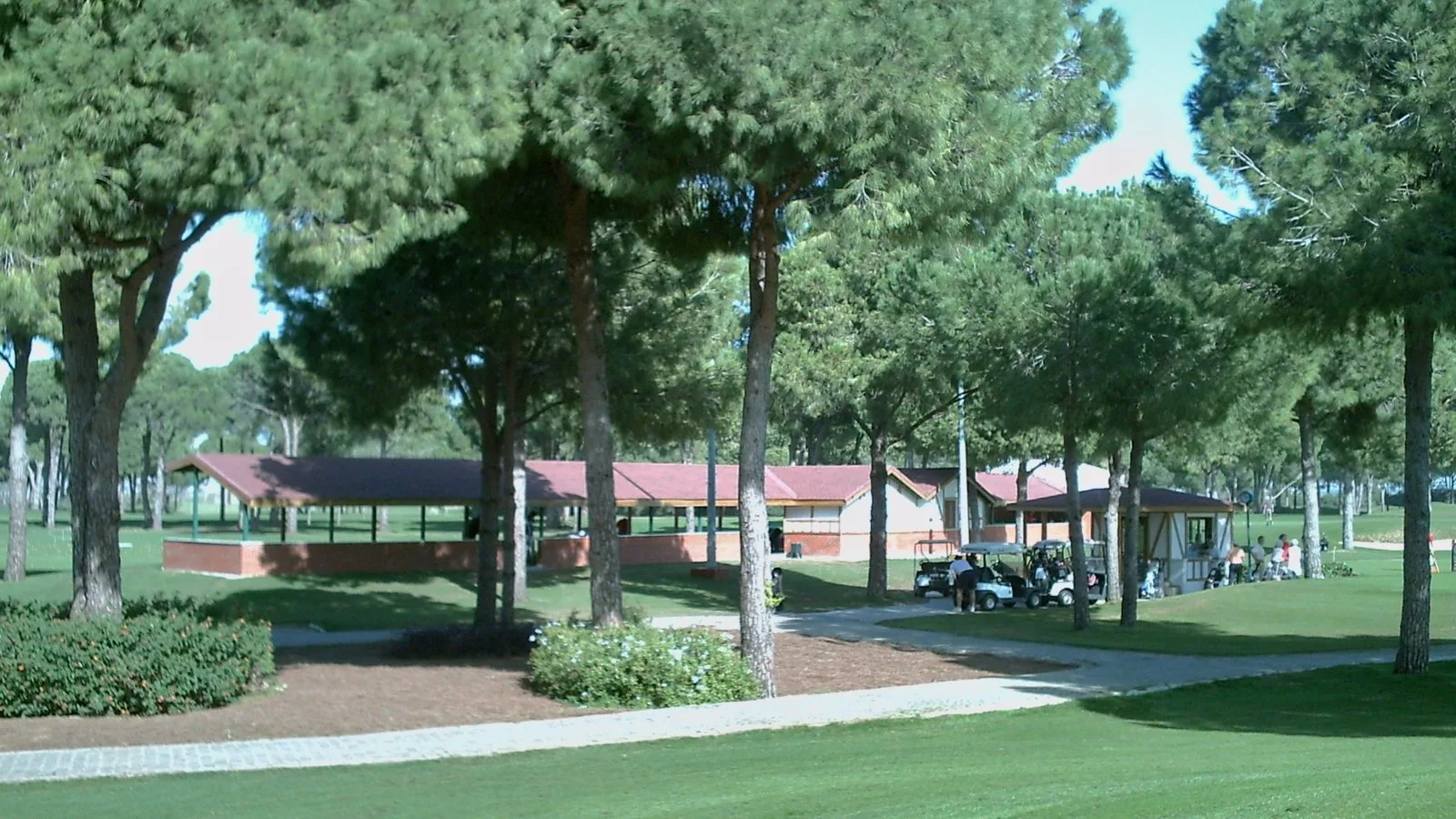 Robinson Nobilis Golf — archive photograph